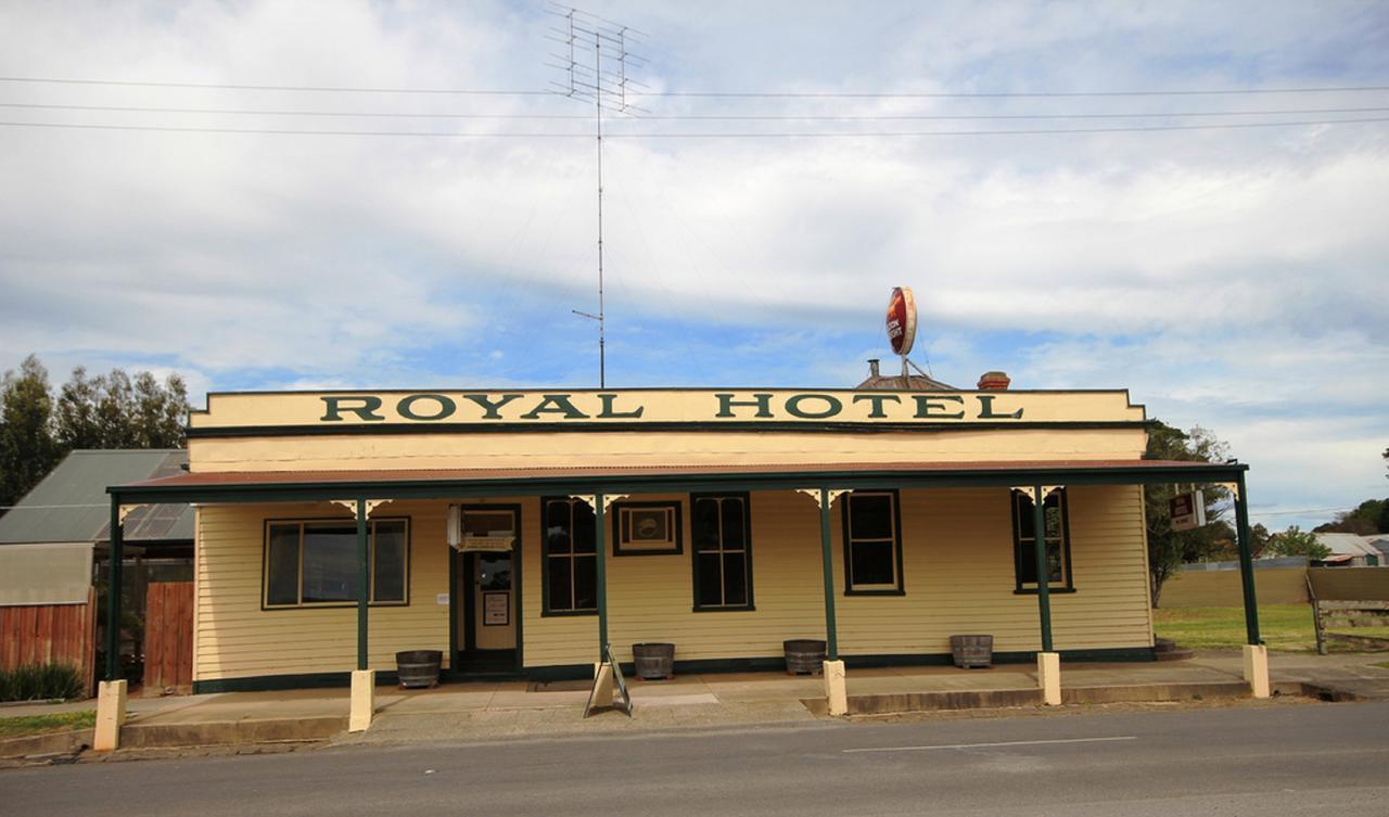 Royal Hotel Snake Valley Extérieur photo
