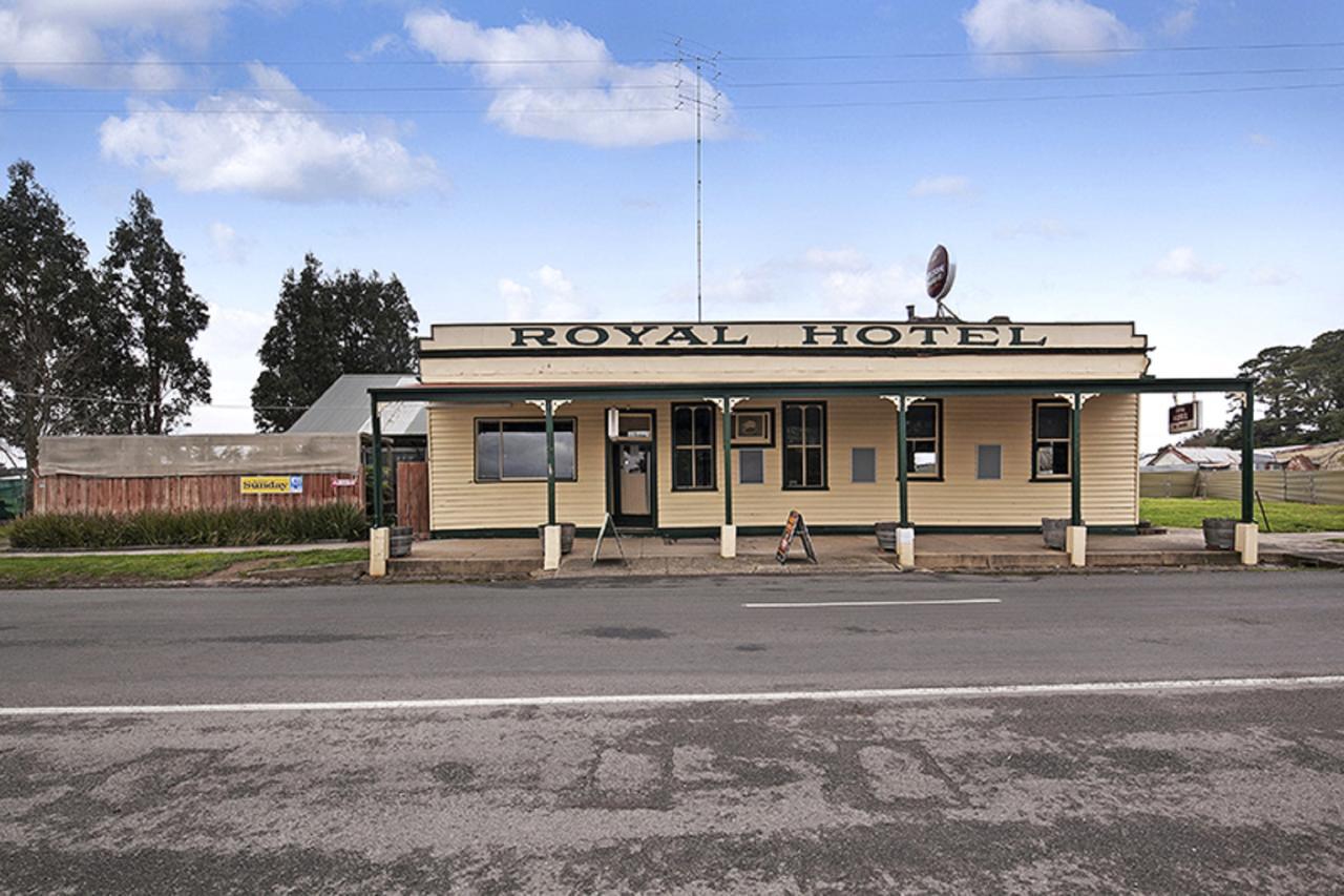 Royal Hotel Snake Valley Extérieur photo